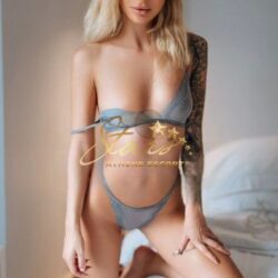 EMMA-ATHENS-ESCORT-STARS-1